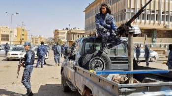 libya nhom than tuong haftar keu goi phong toa cac co so xuat khau dau mo