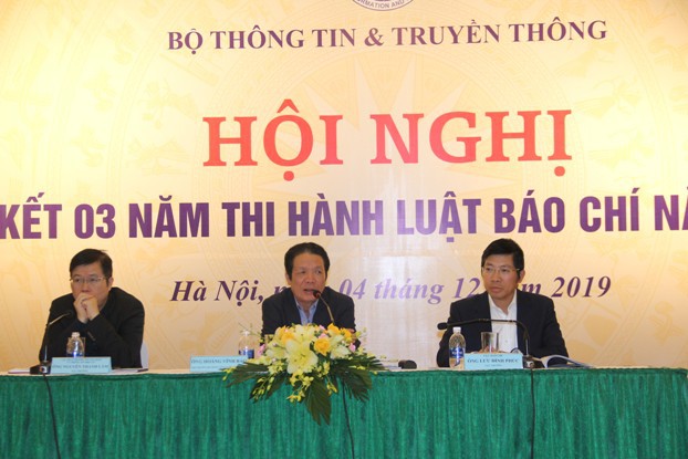 sua luat bao chi khai thac thong tin sai su that tren mang xa hoi se bi xu ly