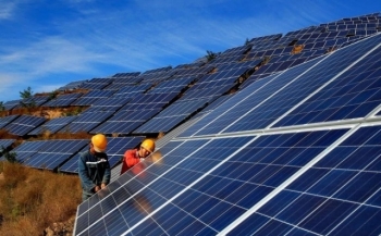 Bộ Tài nguyên và Môi trường: Phải thu hồi, tái chế pin mặt trời