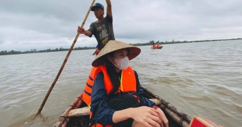 "Không nên quá khắt khe với người làm từ thiện như ca sĩ Thủy Tiên"