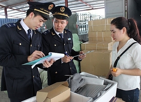 hai quan an dinh thue va xu phat vi pham hanh chinh hon 1310 ty dong